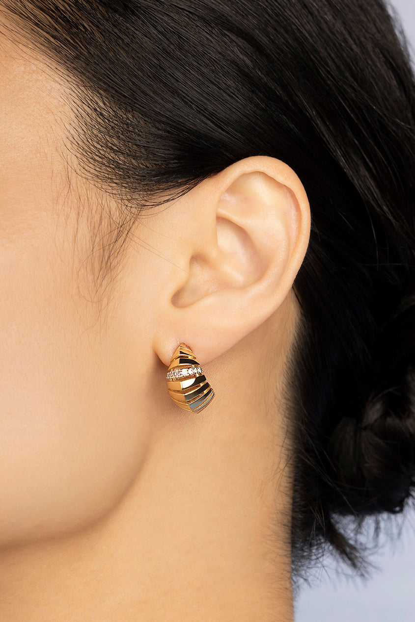02-YE15928XRH-APM-Monaco-Rayon-de-Soleil-Earrings