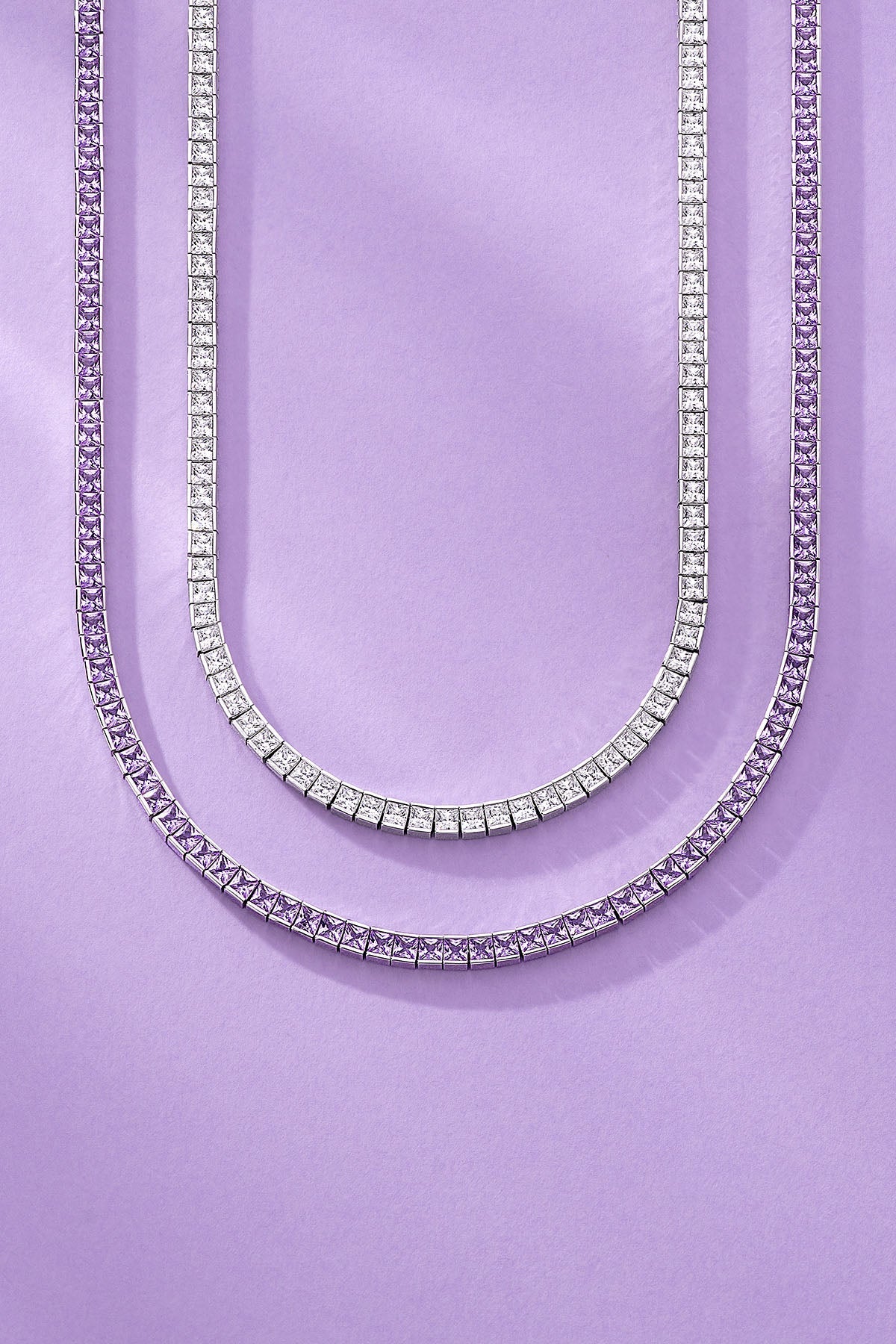 Lavande Lumière Pavé Choker on a purple background